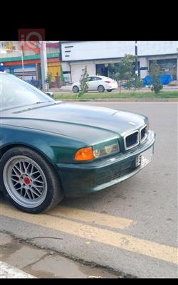 بي ام دبليو الفئة 7